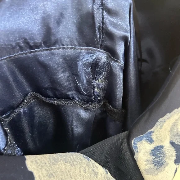 Windsor Bea Formal Floral Wrap Dress Size Medium NWT - Picture 12 of 15